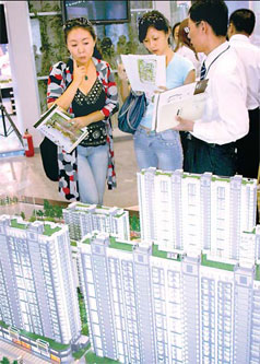 Construction: Developers face low season