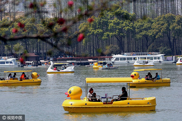 Top 10 most popular cities during Qingming holiday