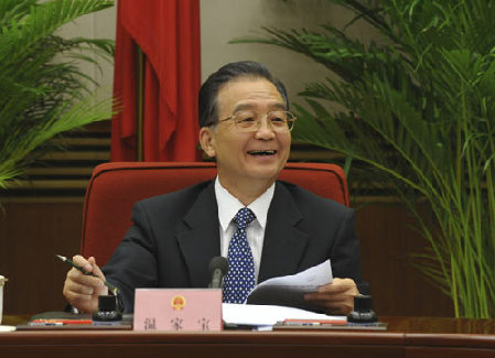 Wen calls for faster economic adjustment