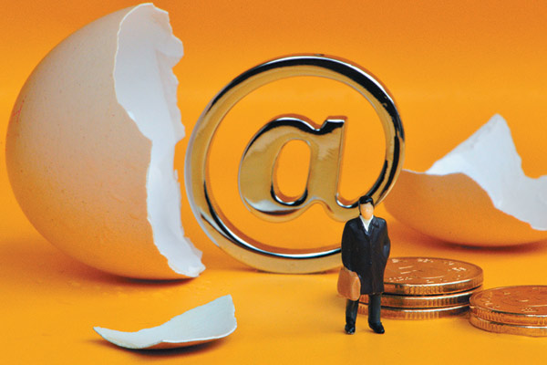 China's P2P lending surges, risks build