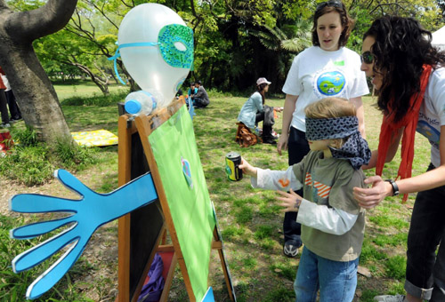 Kids experience world cultures at mini 'Expo Park'