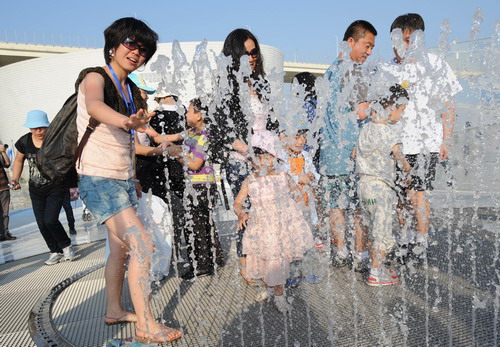 Expo pavilions keep them coming