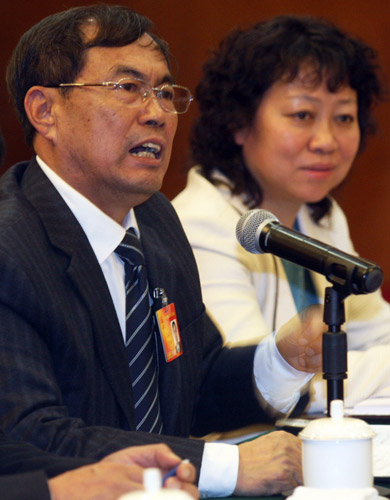 Deputy speaks out for farmers despite illness