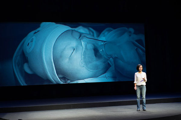 One Minute: The 'fossil', celebrities, and no free bottled water