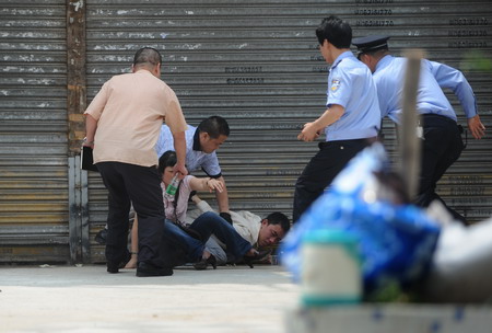 Kidnapper arrested after taking woman hostage in Guangzhou