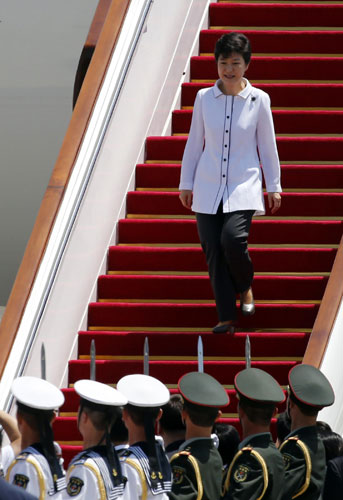 ROK President Park Geun-hye arrives at the airport in Beijing June 27, 2013. ROK president arrives in Beijing for visit
