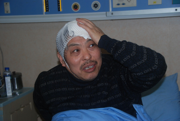 Injured still rattled by mall explosion