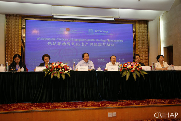 “保護非物質文化遺產國際培訓及中國福建木偶戲在亞太地區的傳播交流推廣”在福建省泉州市舉辦