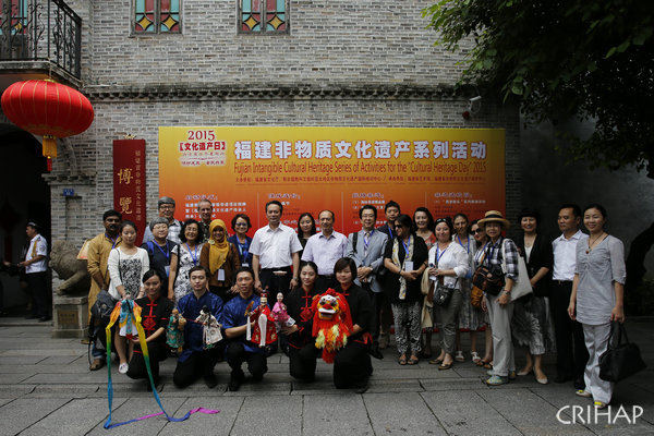 “保護非物質文化遺產國際培訓及中國福建木偶戲在亞太地區的傳播交流推廣”在福建省泉州市舉辦