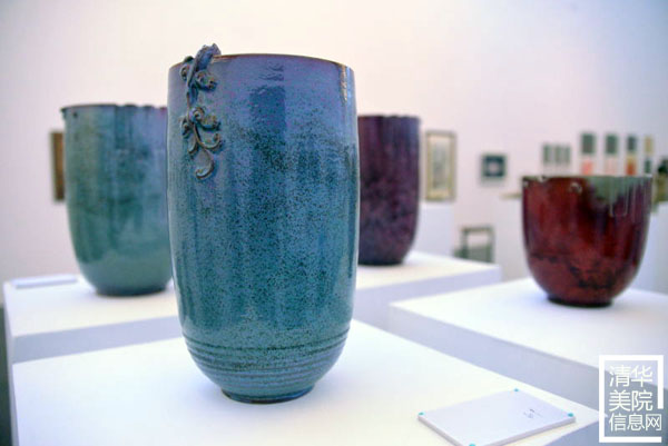 “‘中國(guó)非物質(zhì)文化遺產(chǎn)傳承人群研修研習(xí)計(jì)劃’試點(diǎn)成果匯報(bào)展”在清華美院隆重開(kāi)幕