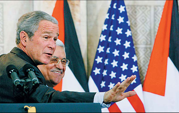 Bush sees Palestine state treaty within year