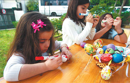 Somber festival for Italy quake survivors