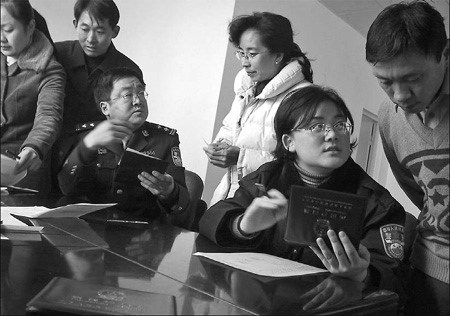 Speed up reform of household registration, say newspapers