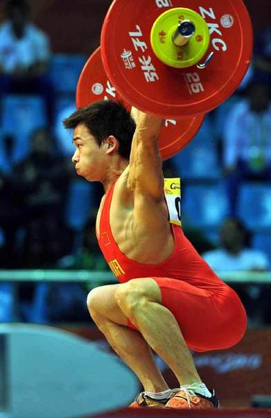 吳景彪打破男子舉重56公斤級抓舉亞洲紀錄 奪冠軍