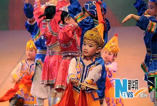 2010魅力校園六一晚會在京舉行(圖)