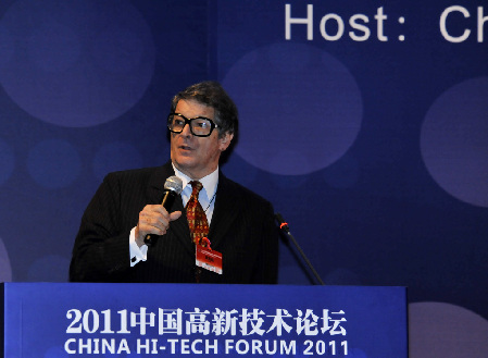 2011低碳技術與新能源發展峰會隆重舉行