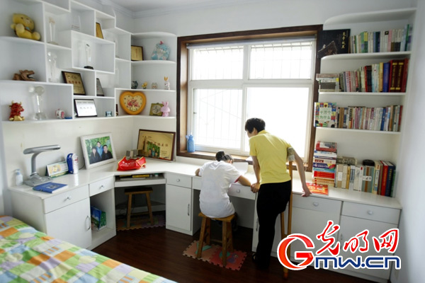 【最美鄉(xiāng)村教師】 從教，讓她的微笑更美麗