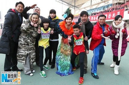 田亮舍身為公益 女裝造型出鏡顛覆出演“白富美”