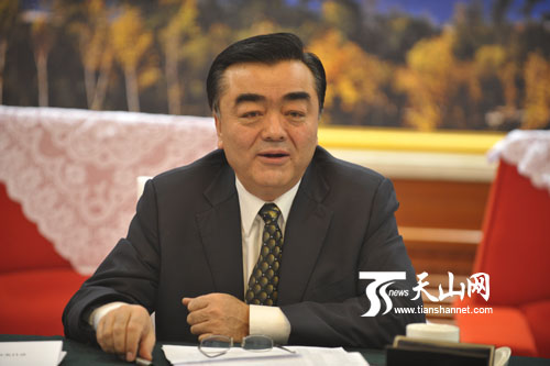 自治區十一屆人大五次會議