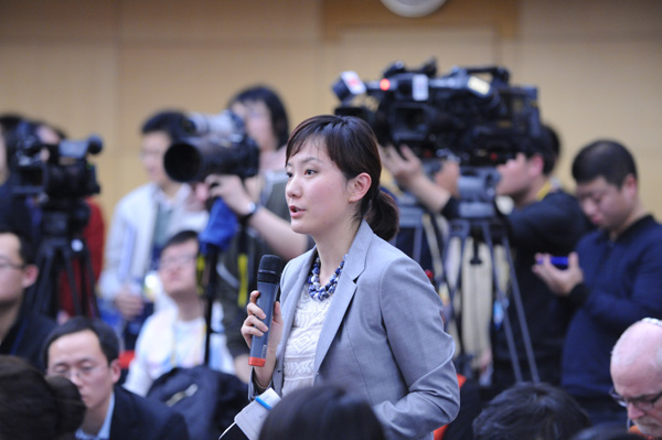 香港衛(wèi)視記者提問