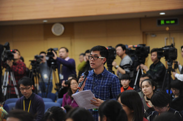 深圳衛視記者提問