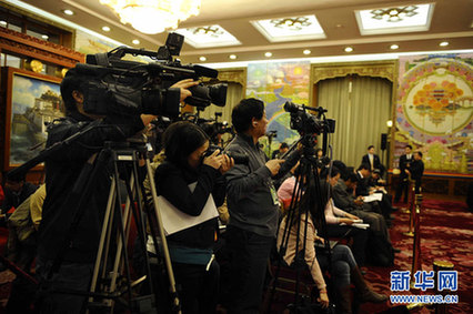 “長槍短炮”盡顯神通