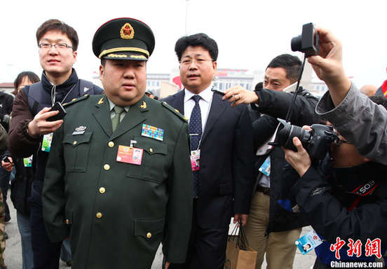 警察在天安門廣場執(zhí)勤