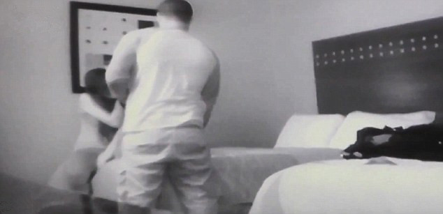 FBI全國(guó)嚴(yán)打兒童賣(mài)淫解救105人(組圖)