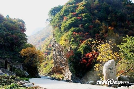 天青氣爽去爬山 陜西八大登山勝地推薦