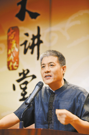 能融入世界，才能實現零距離有公民精神，方是合格深圳人