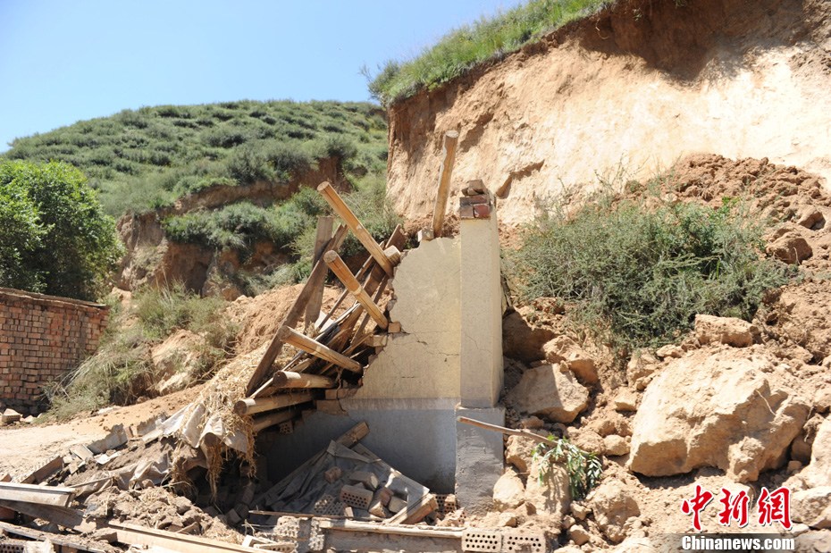 直擊甘肅岷縣梅川地震現(xiàn)場
