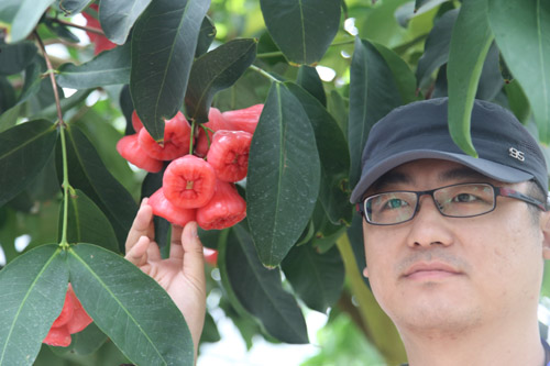 網(wǎng)絡(luò)媒體龍江行探訪建三江國(guó)家級(jí)科技園區(qū)
