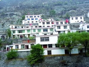 媒體探訪汶川居民:災后重建使汶川發展提速30年