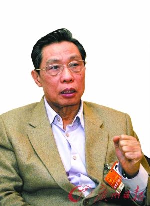 鐘南山代表：居家養(yǎng)老急需護(hù)理專(zhuān)業(yè)化