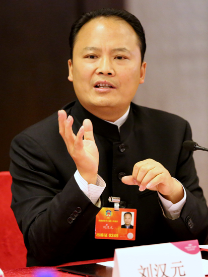 劉漢元委員呼吁：大力普及光伏發(fā)電 應(yīng)對(duì)全國性PM2.5污染