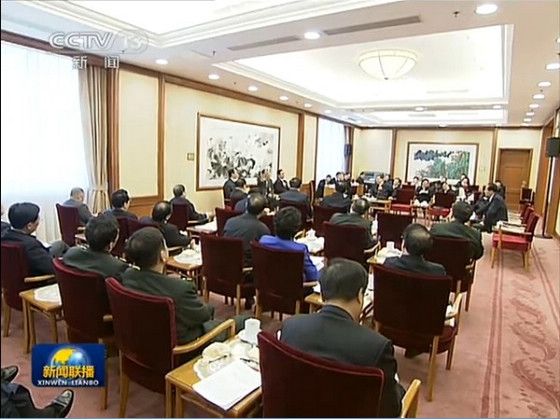 十八屆三中全會會場樸素 無鮮花裝飾