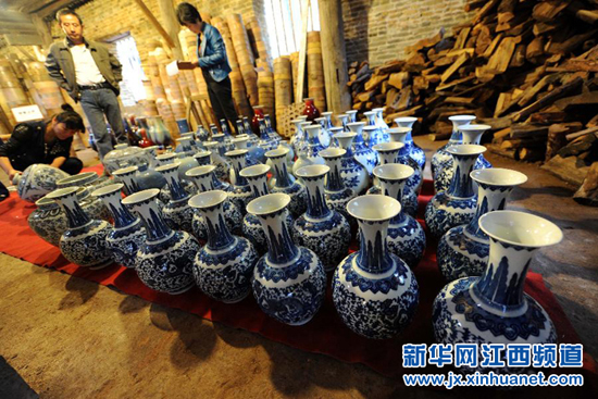 景德鎮(zhèn)宋元明三代瓷窯復(fù)燒成功