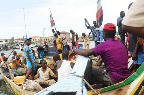 云南探險(xiǎn)家穿越非洲撒哈拉