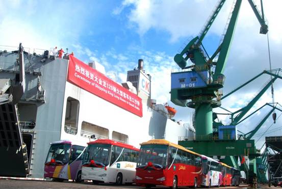 大金龍120輛大型客車出口沙特