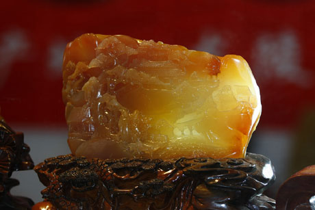 云南公布實(shí)施“黃龍玉分級”地方標(biāo)準(zhǔn)