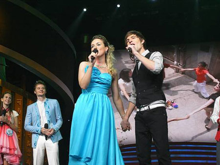 第八屆“漢語(yǔ)橋”比賽在長(zhǎng)沙落幕[組圖]