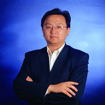 比亞迪總裁王傳福成09年胡潤(rùn)榜中國(guó)新首富