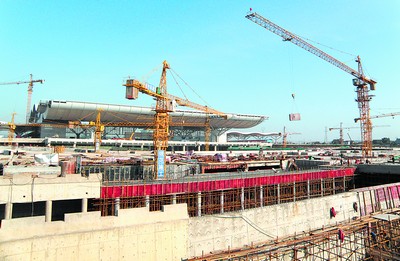 武廣客運(yùn)專線新長(zhǎng)沙站建設(shè)加速進(jìn)行