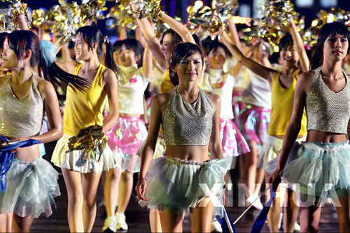 群眾藝術巡游彰顯桂林魅力