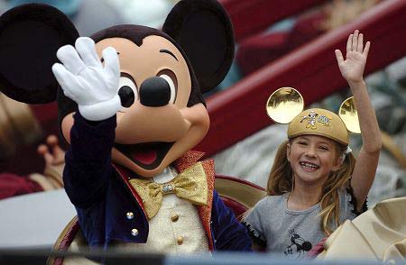 發改委核準上海迪斯尼樂園項目 由中美共同投資