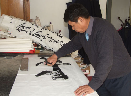 翰墨飄香飛神韻——訪書法藝術家耿蘭勝