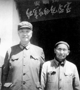 張震之子張海陽任二炮政委:首對父子上將