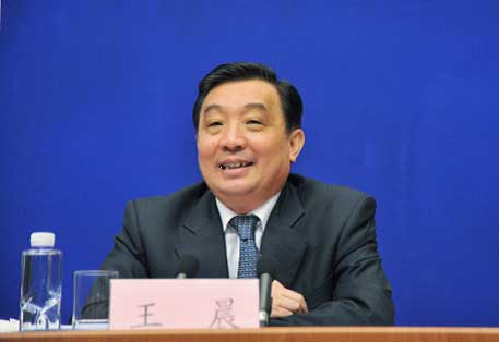 以更加開放姿態(tài)向世界傳播中國的聲音