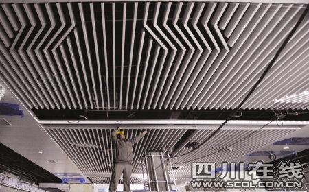 今年10月通車 成都駛?cè)?#8220;地鐵元年”