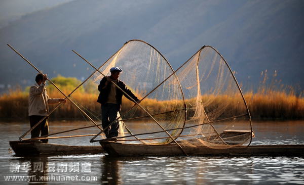 高原水鄉西湖 世外桃源如畫[多圖]